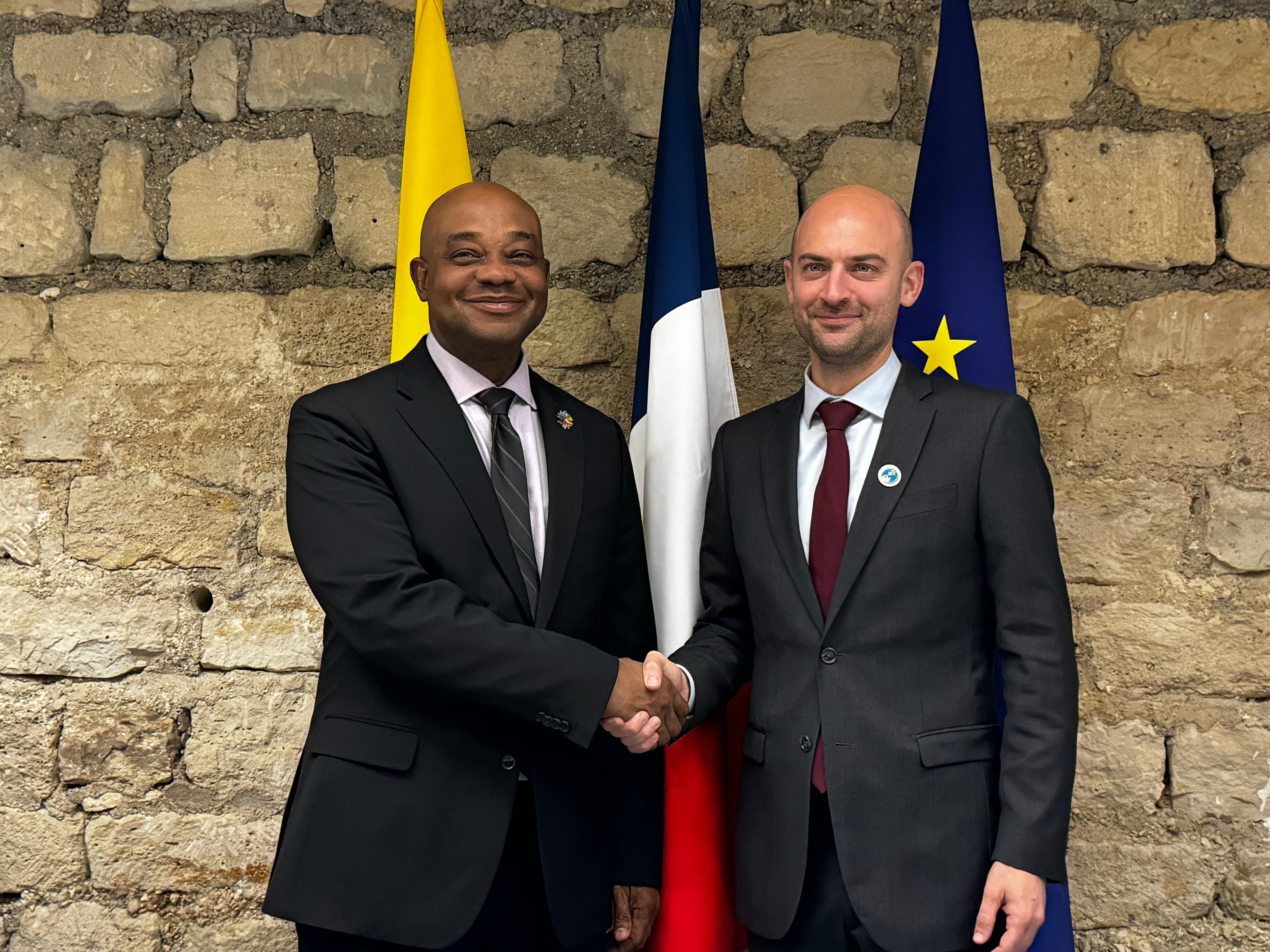 Encuentro entre el Ministro de Relaciones Exteriores de Colombia, Luis Gilberto Murillo y el Ministro para Europa y de Asuntos Exteriores de Francia, Jean-Noël Barrot 