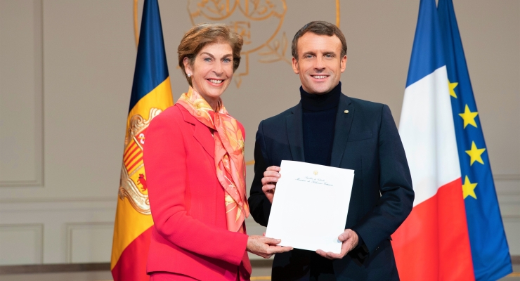 La Embajadora Carolina Barco presentó las Cartas Credenciales ante el Copríncipe de Andorra y Presidente de Francia, Emmanuel Macron